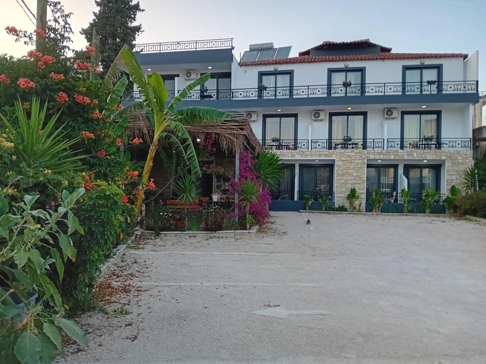 Villa Allkushi Sarande Luaran gambar