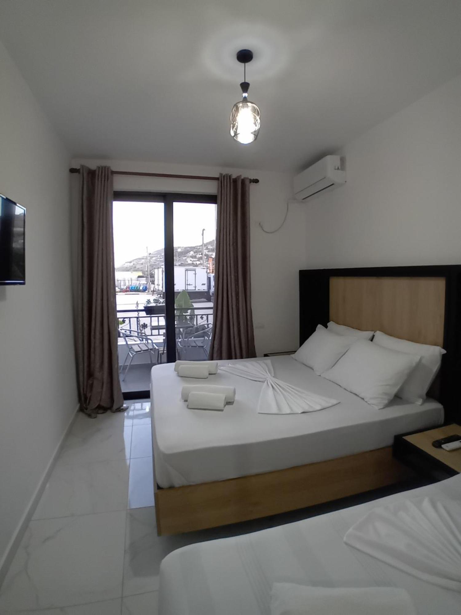 Villa Allkushi Sarande Bilik gambar